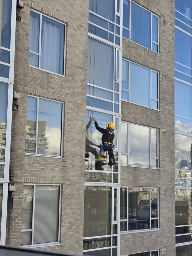 Construction Cleaning 2 window cleaning side building